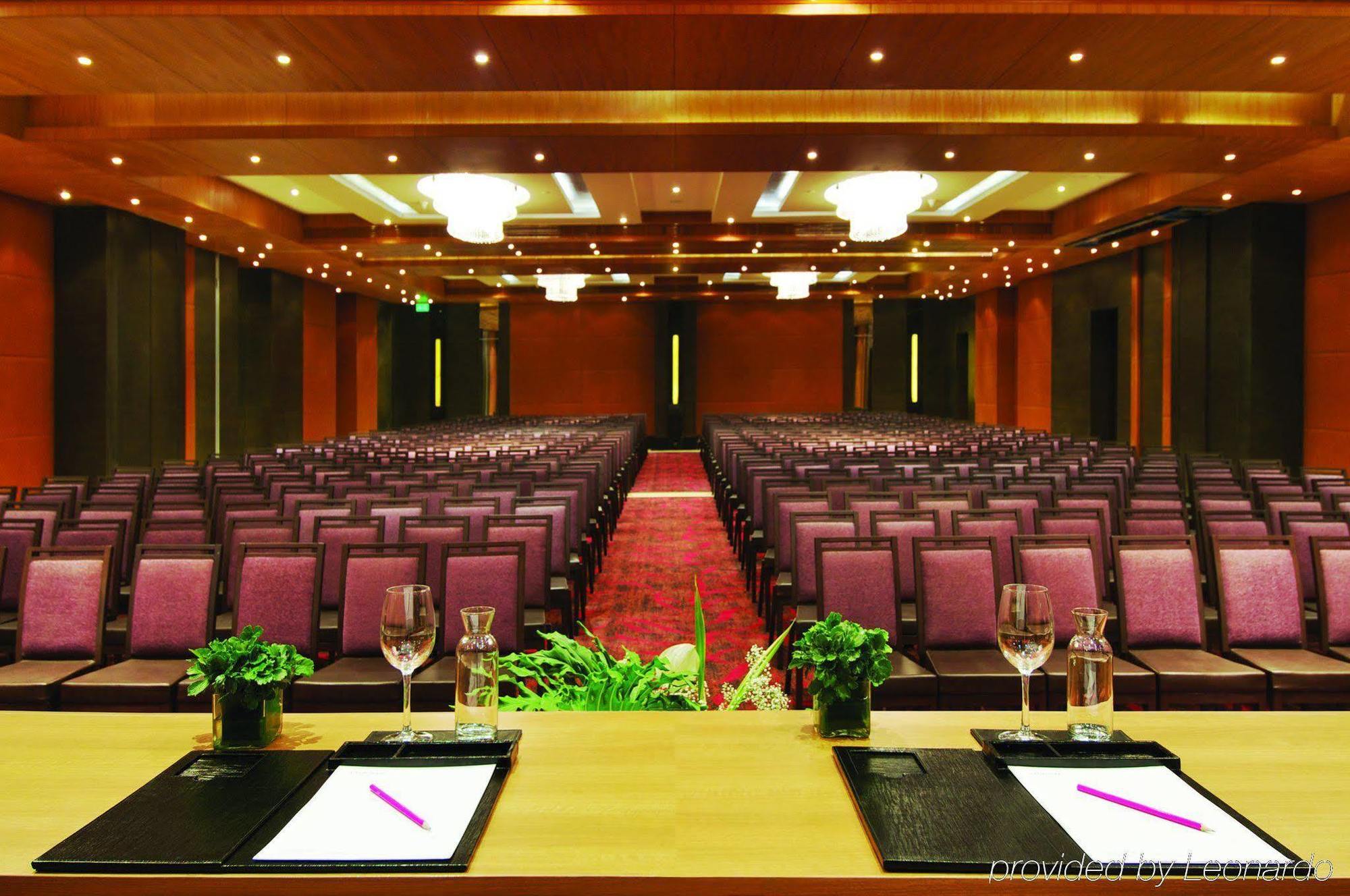 Vivanta Hyderabad, Begumpet Instalações foto The Grand Ballroom